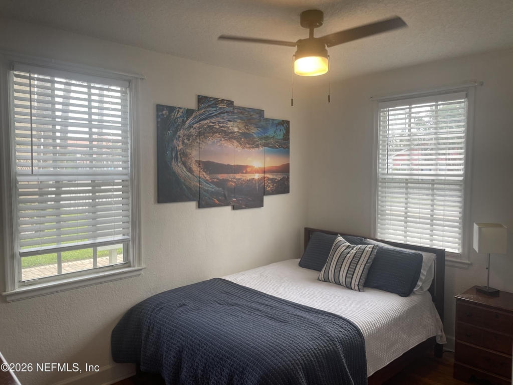 319 1st Avenue N - Photo 26