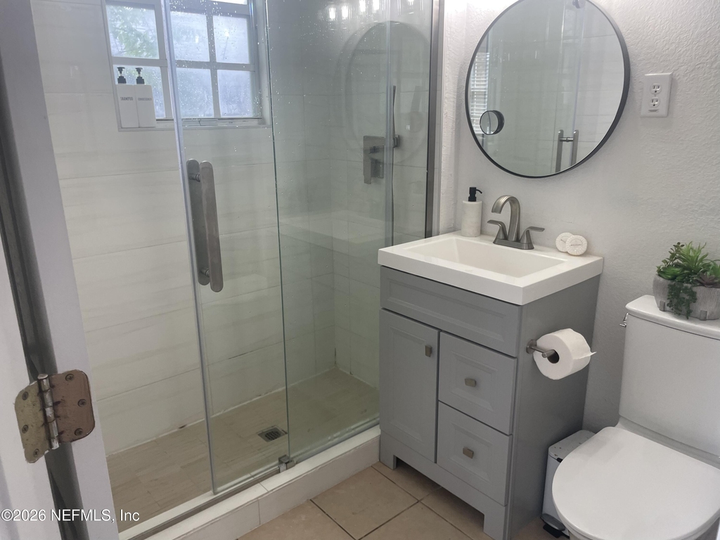 319 1st Avenue N - Photo 17