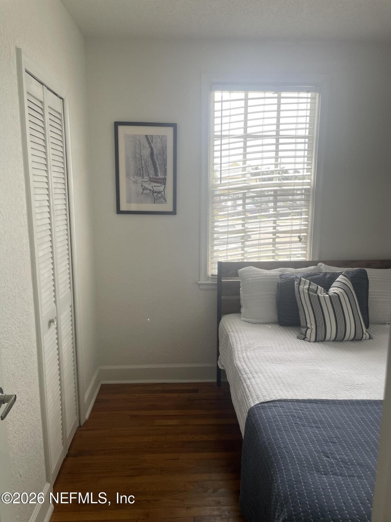 319 1st Avenue N - Photo 23