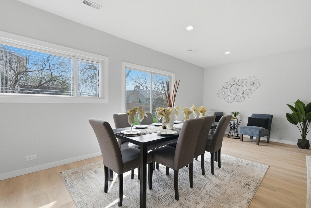 593 Bristol Lane - Photo 4