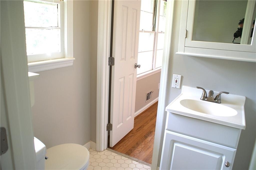 6725 Ridge Moore Drive - Photo 18
