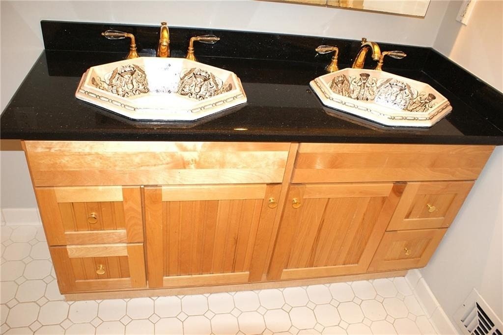 6725 Ridge Moore Drive - Photo 14