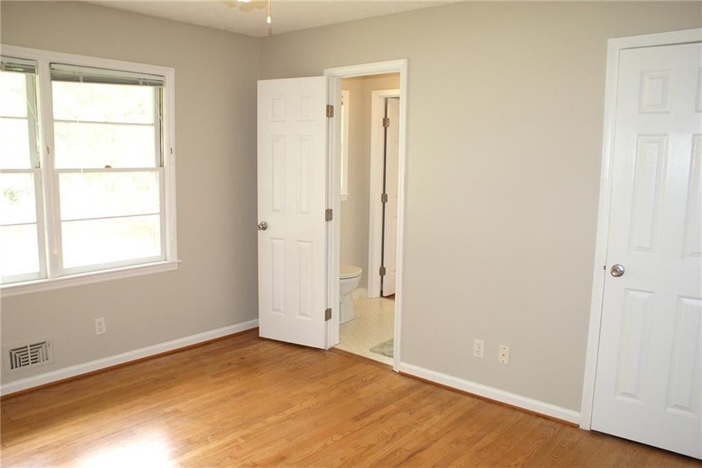 6725 Ridge Moore Drive - Photo 16