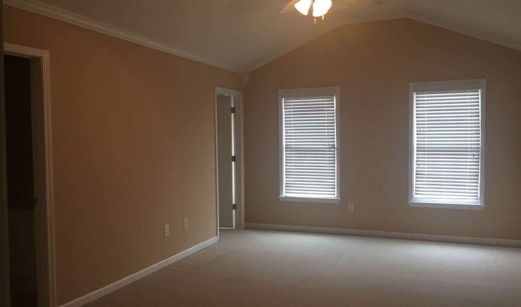 1664 Oakbrook Lake Drive - Photo 4