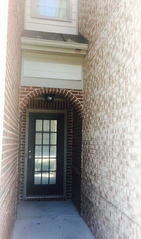 1664 Oakbrook Lake Drive - Photo 1