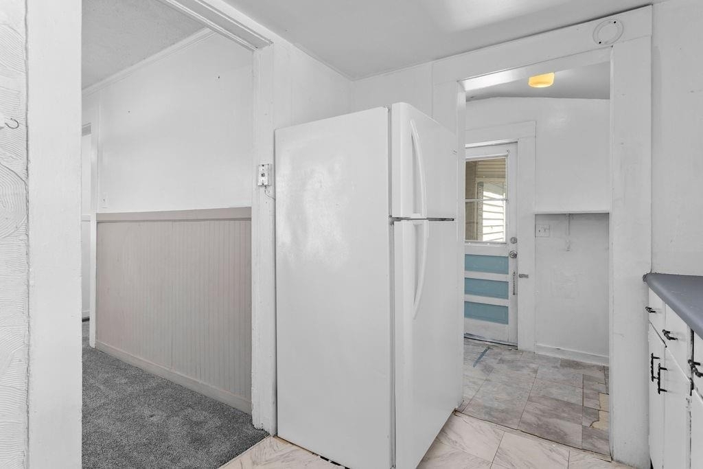 1742 Ware Avenue - Photo 14