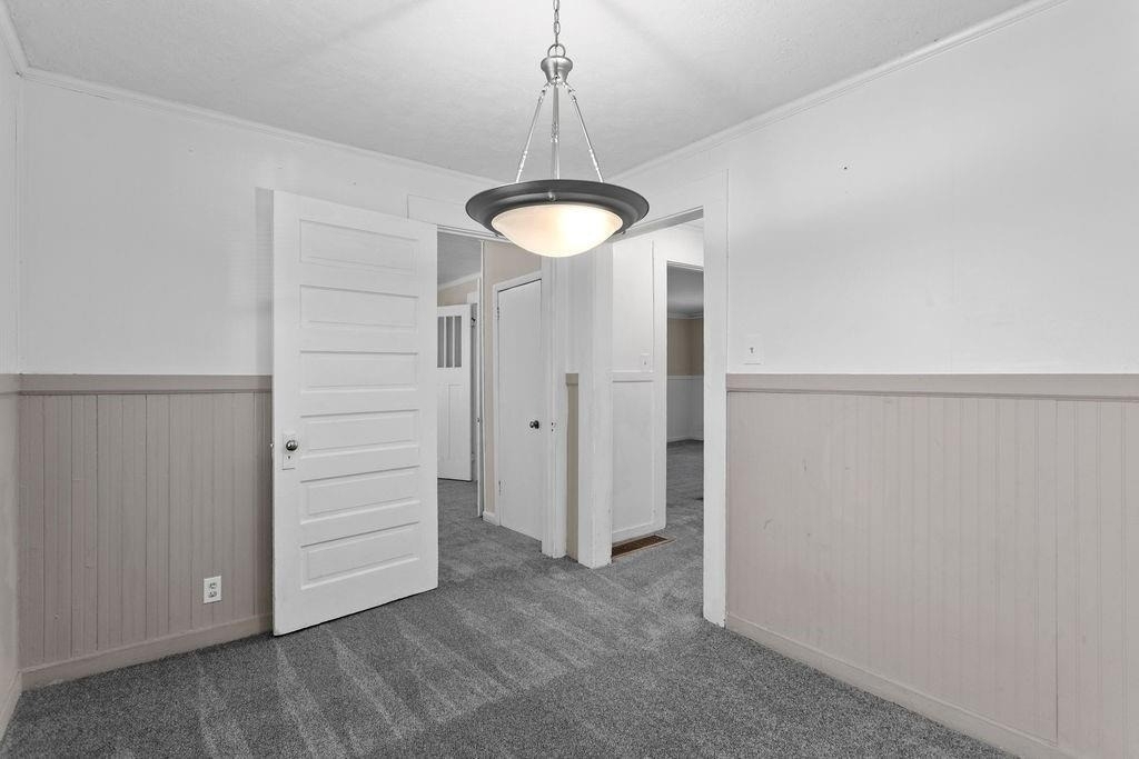1742 Ware Avenue - Photo 8