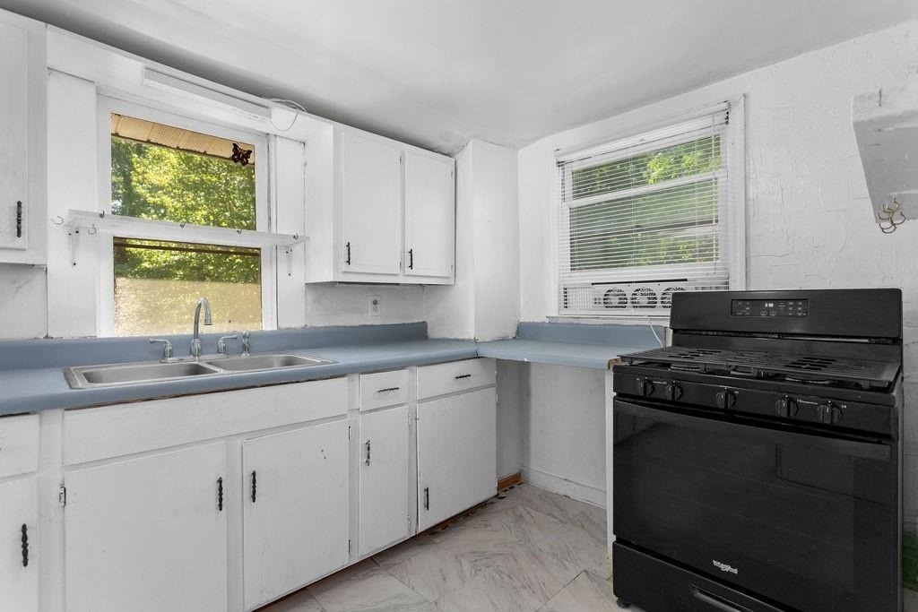 1742 Ware Avenue - Photo 13