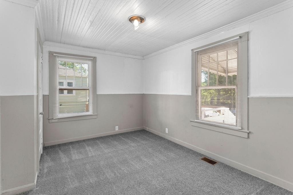 1742 Ware Avenue - Photo 10