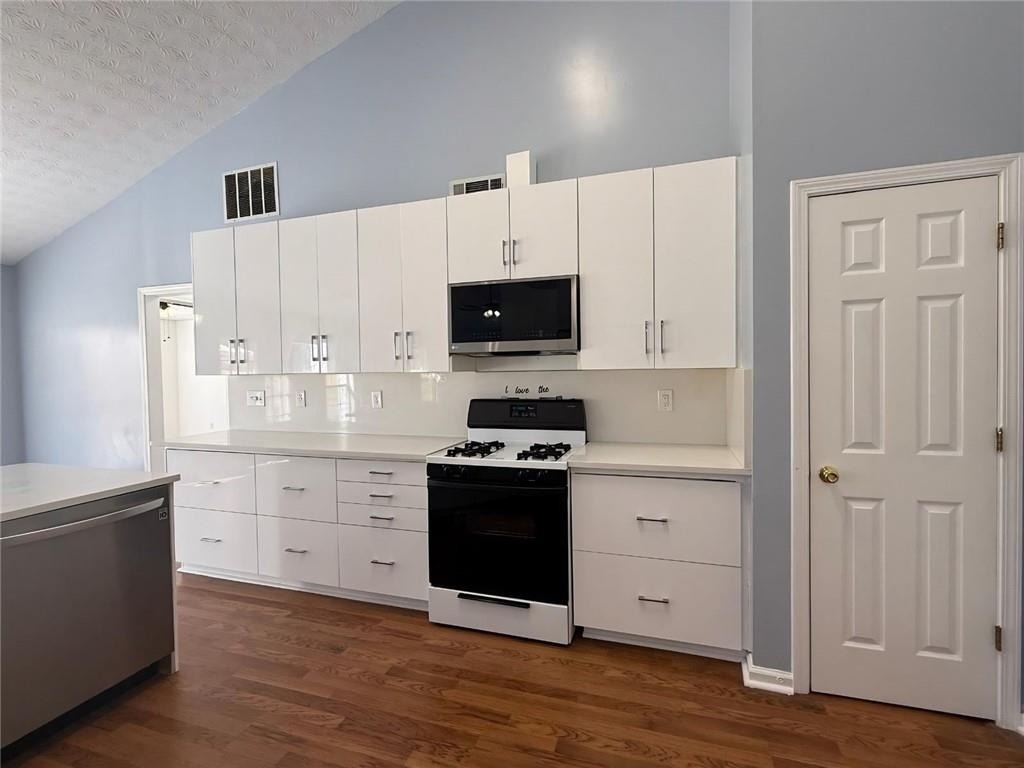 2029 Manor Oak Lane - Photo 11