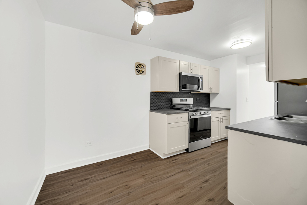 2654 W 12th Place - Photo 10