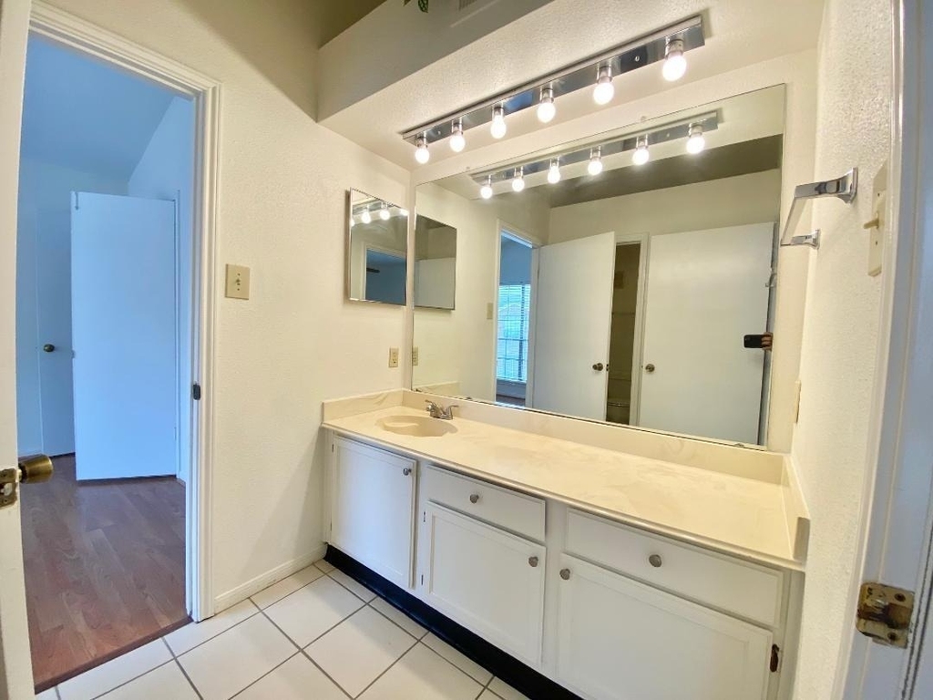 2121 El Paseo Street - Photo 13
