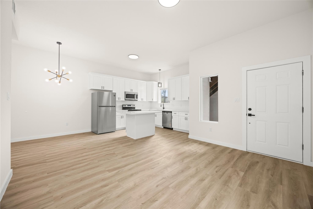 9709 Pelsey Street - Photo 13