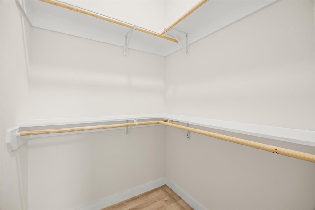 9709 Pelsey Street - Photo 11
