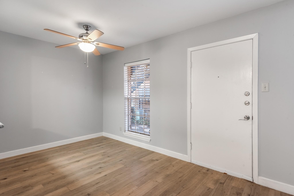 9029 Gaylord Drive - Photo 2