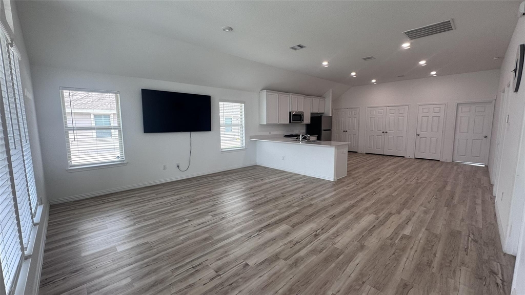 15746 Harding Bend Drive - Photo 2