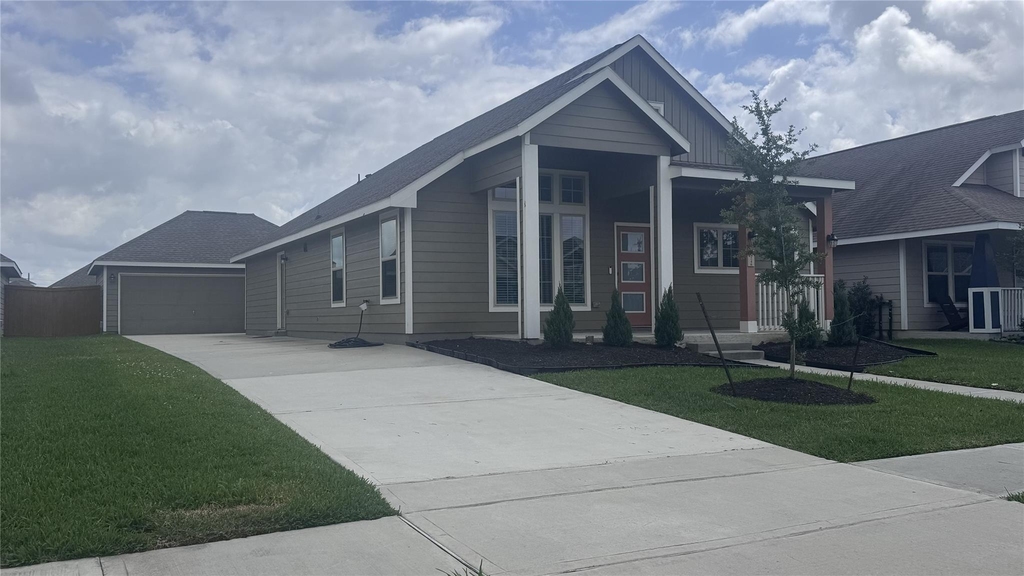 15746 Harding Bend Drive - Photo 1