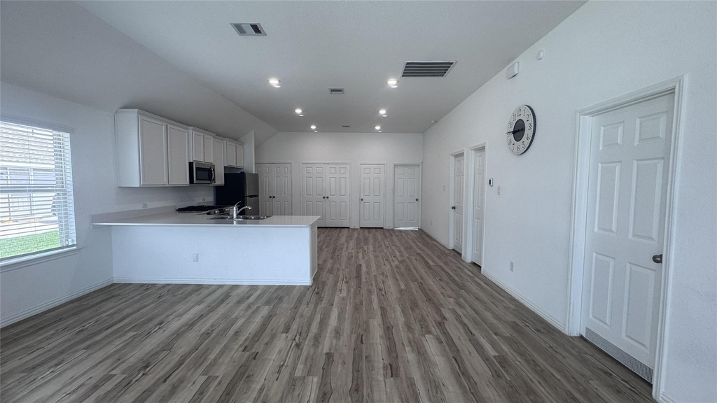 15746 Harding Bend Drive - Photo 3