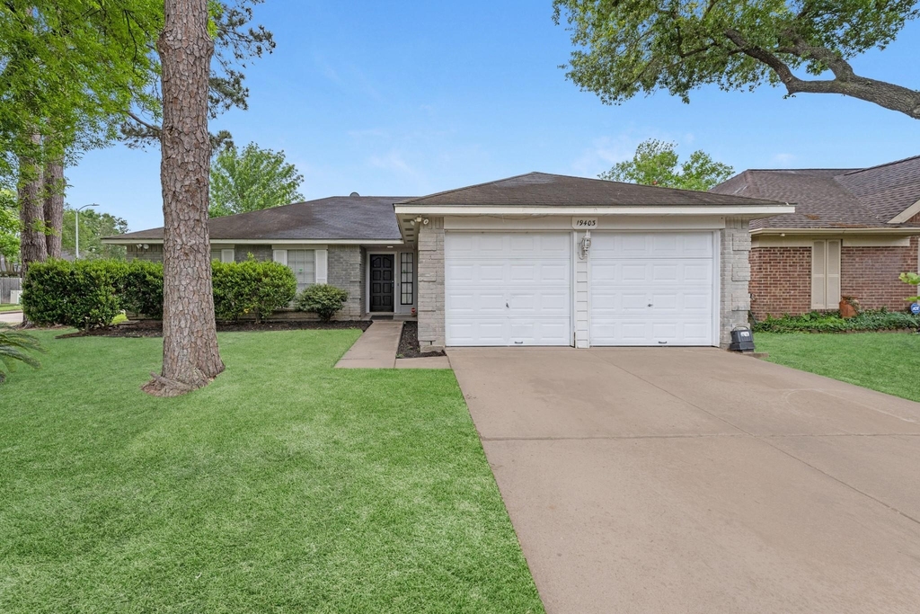 19403 Bristlestar Drive - Photo 1