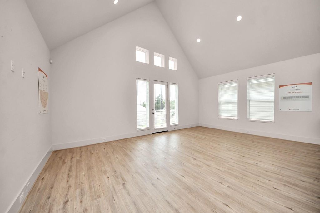 1042 Homer Street - Photo 10
