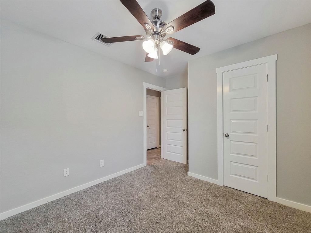 8122 Hush Heights Drive - Photo 8
