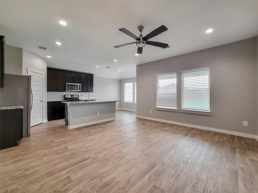 8122 Hush Heights Drive - Photo 1