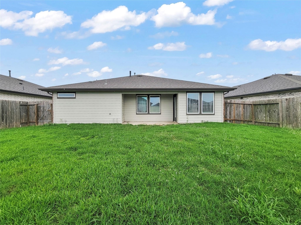 8122 Hush Heights Drive - Photo 14
