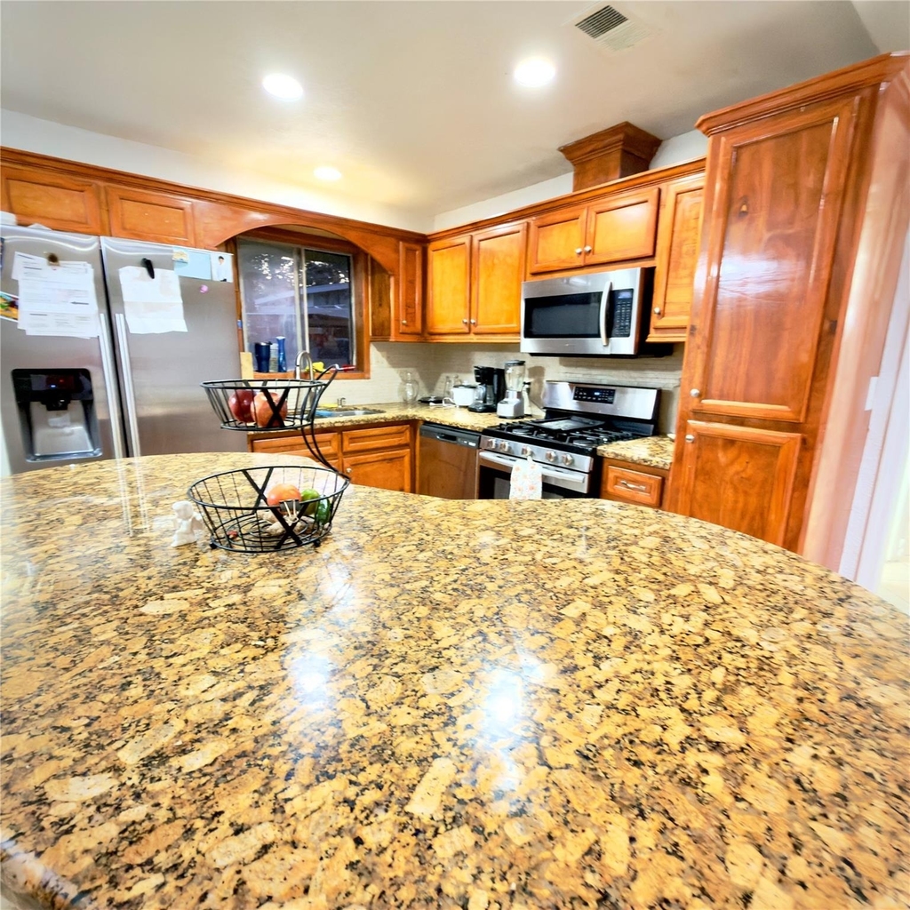 6406 Tall Willow Drive - Photo 4