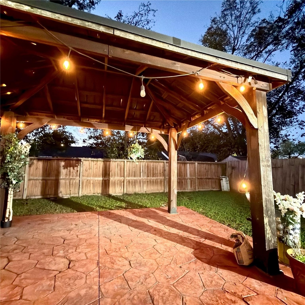6406 Tall Willow Drive - Photo 3