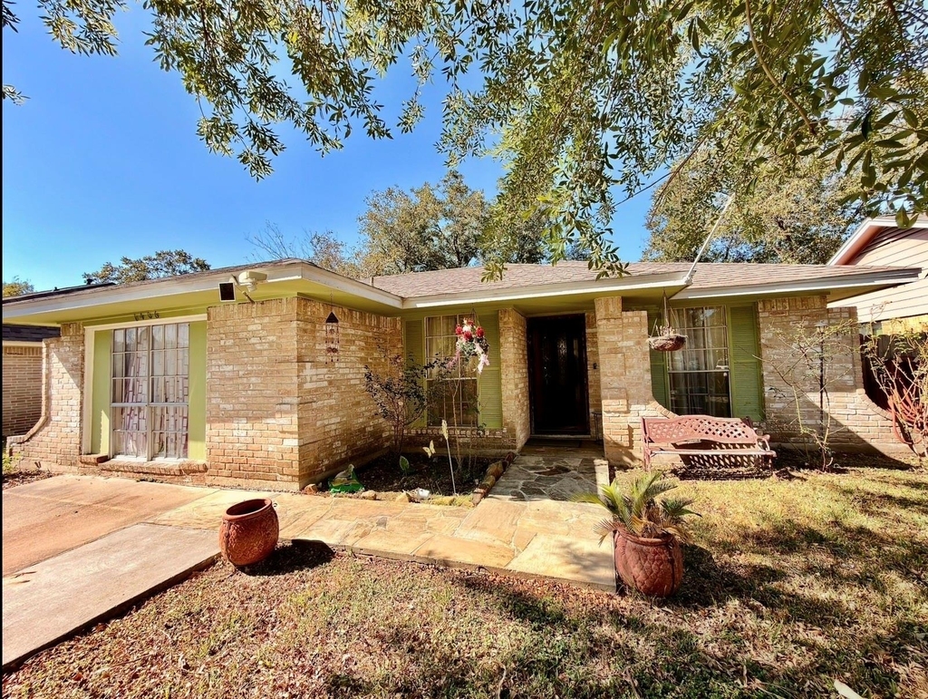 6406 Tall Willow Drive - Photo 0
