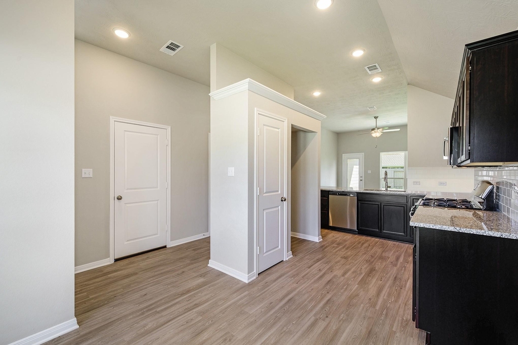 14375 N Summerchase Circle - Photo 2