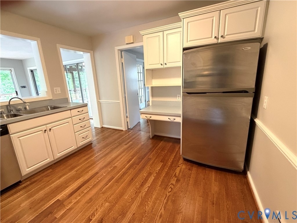 11402 Creekside Drive - Photo 7