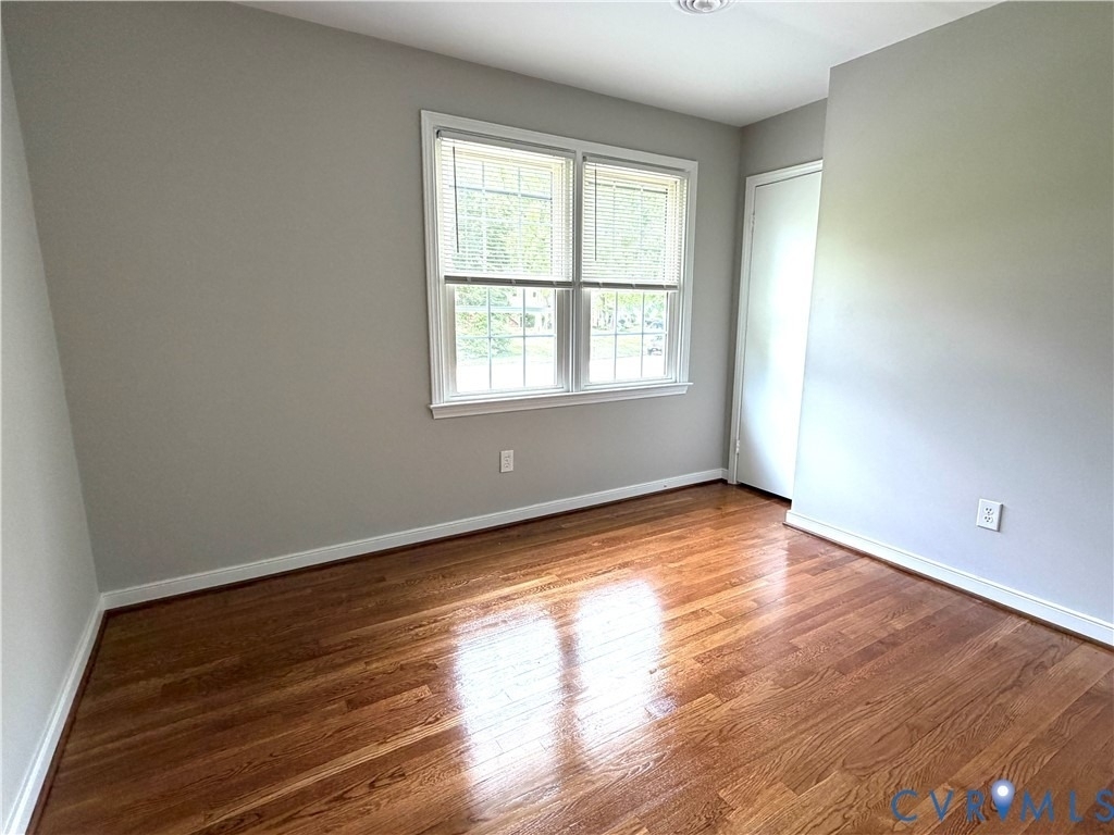 11402 Creekside Drive - Photo 11