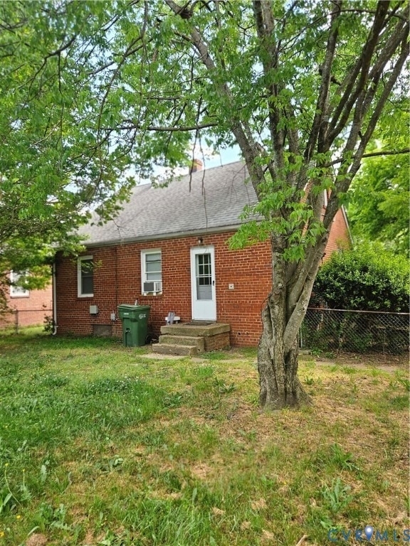 1400 Williamsburg Road - Photo 1