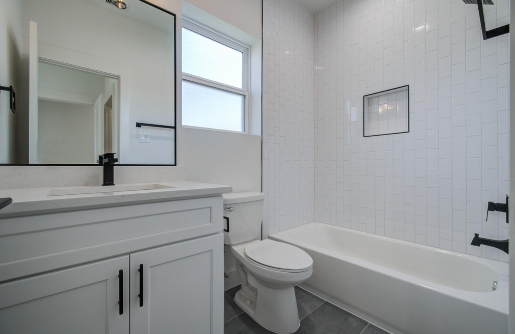 4425 Providence Street - Photo 25