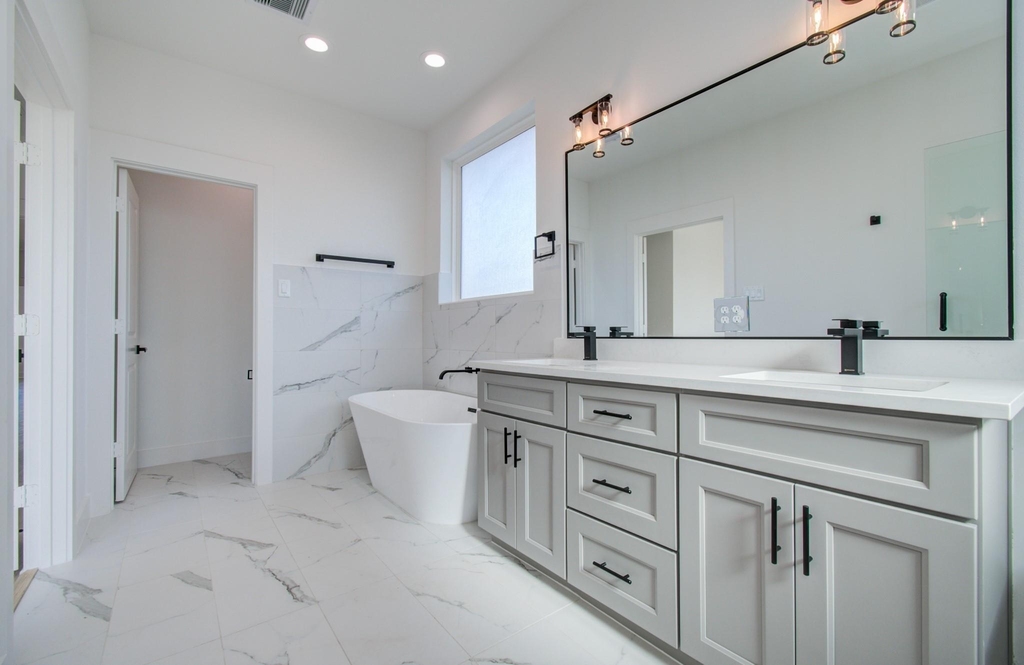 4425 Providence Street - Photo 31