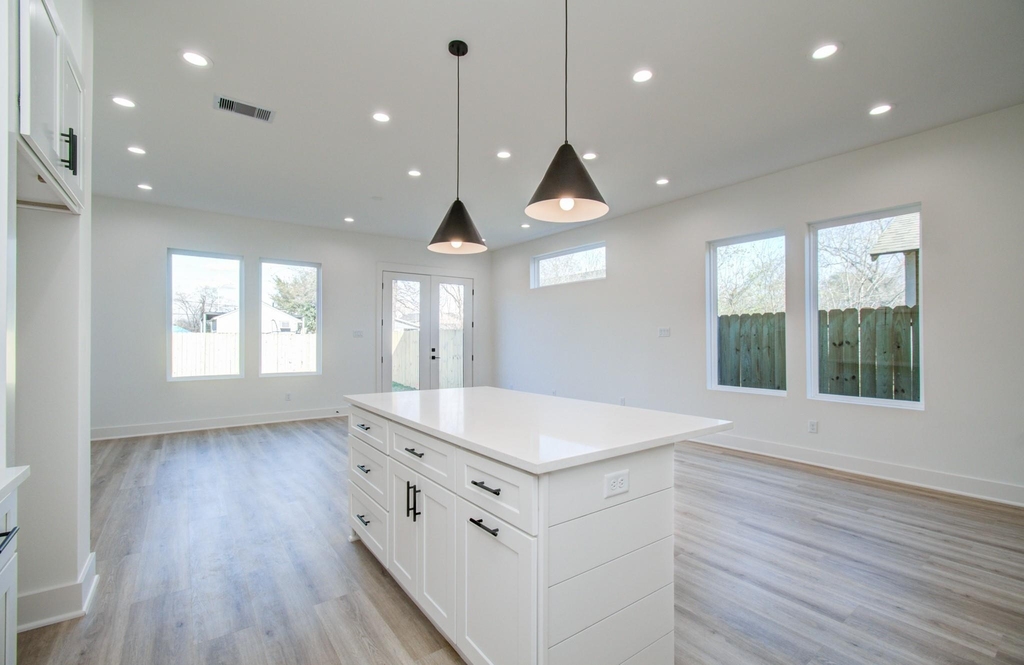 4425 Providence Street - Photo 13