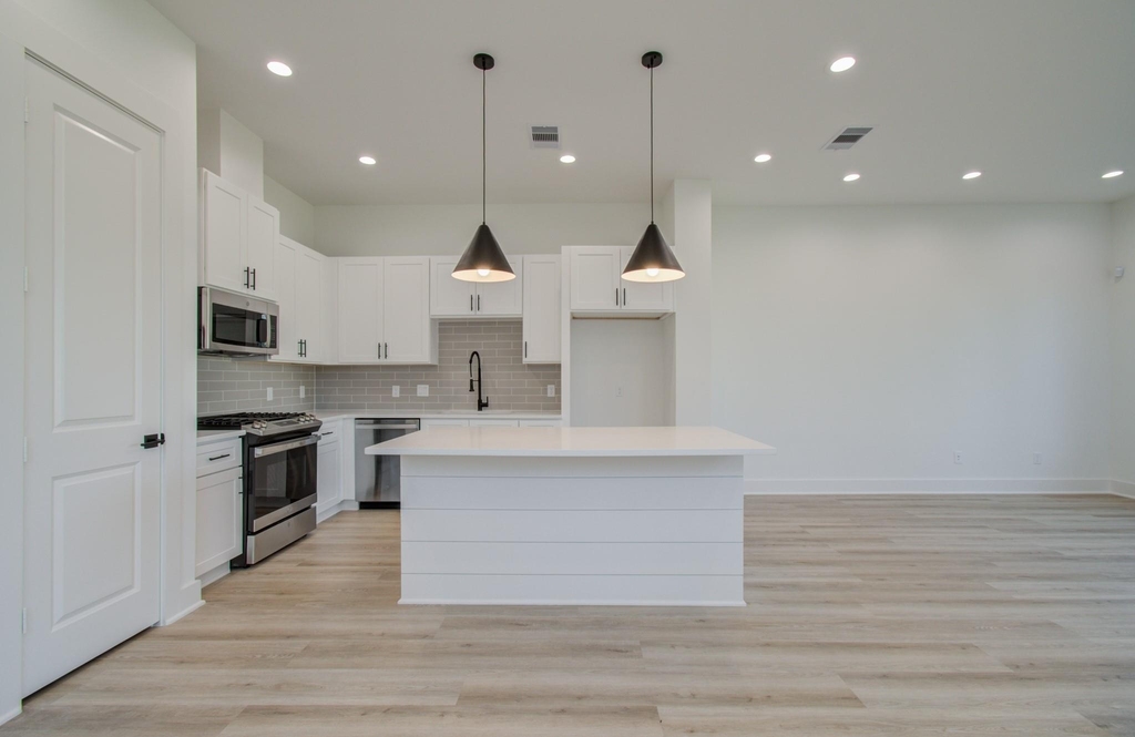 4425 Providence Street - Photo 11