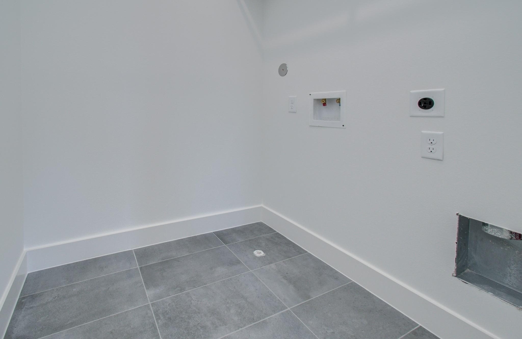 4425 Providence Street - Photo 18