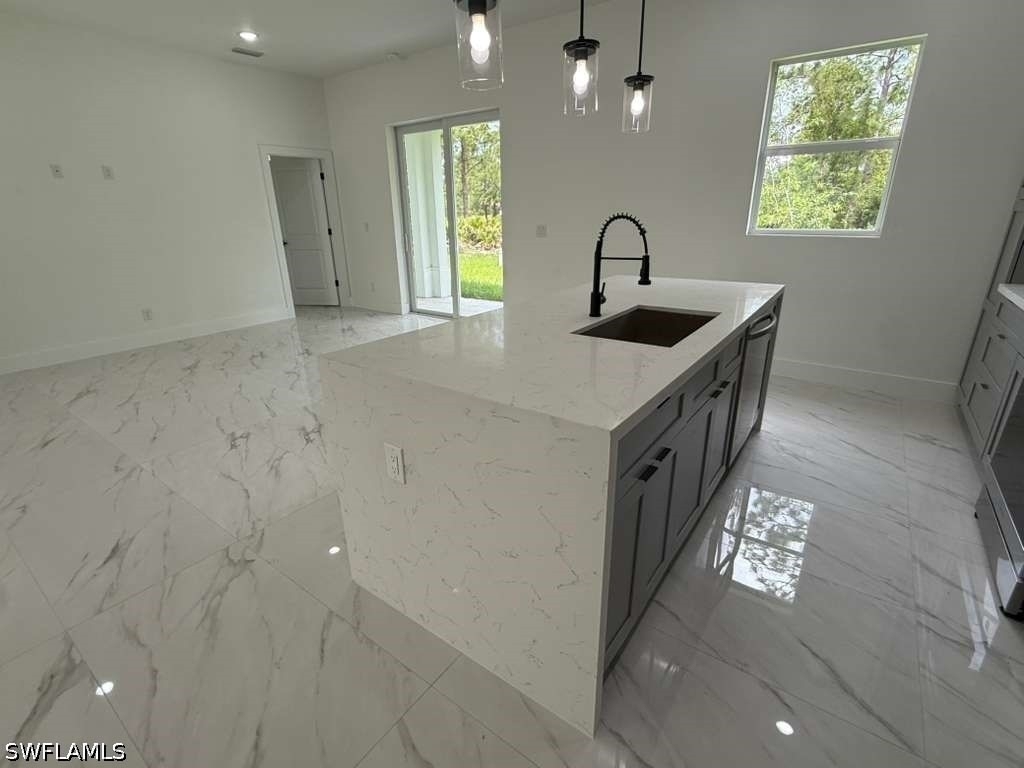 723 Epps Brown Street E - Photo 6