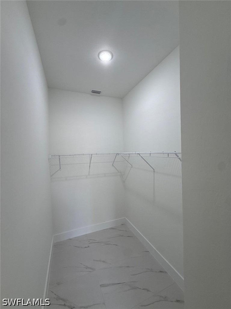 1089 Eisenhower Boulevard - Photo 12