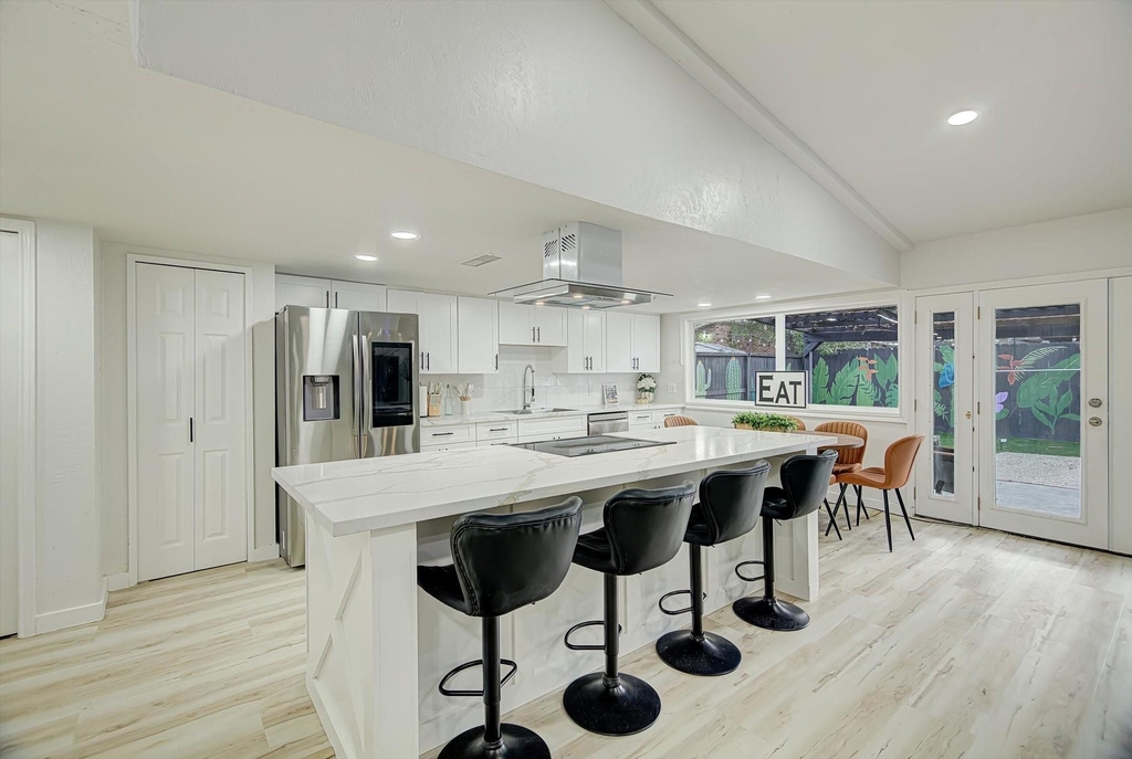 7310 Corta Calle Drive - Photo 6