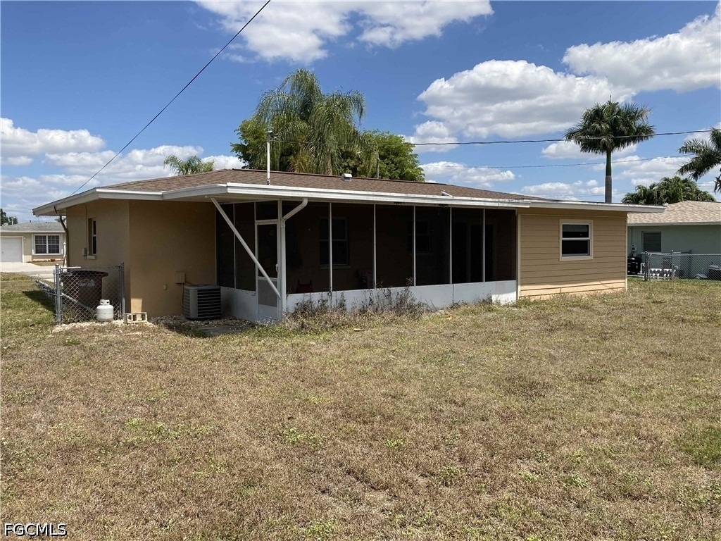 724 Sesame Court - Photo 14