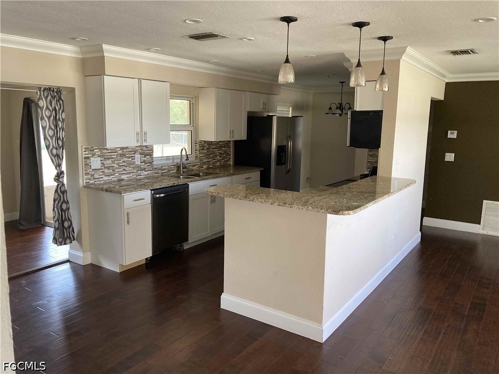 724 Sesame Court - Photo 2