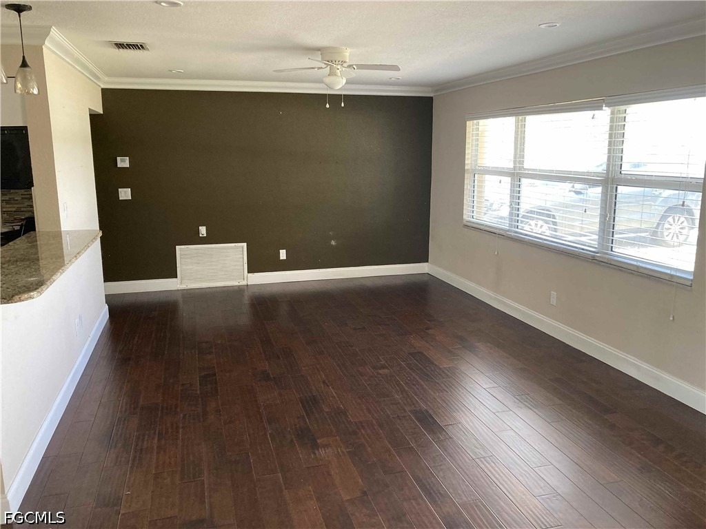 724 Sesame Court - Photo 4