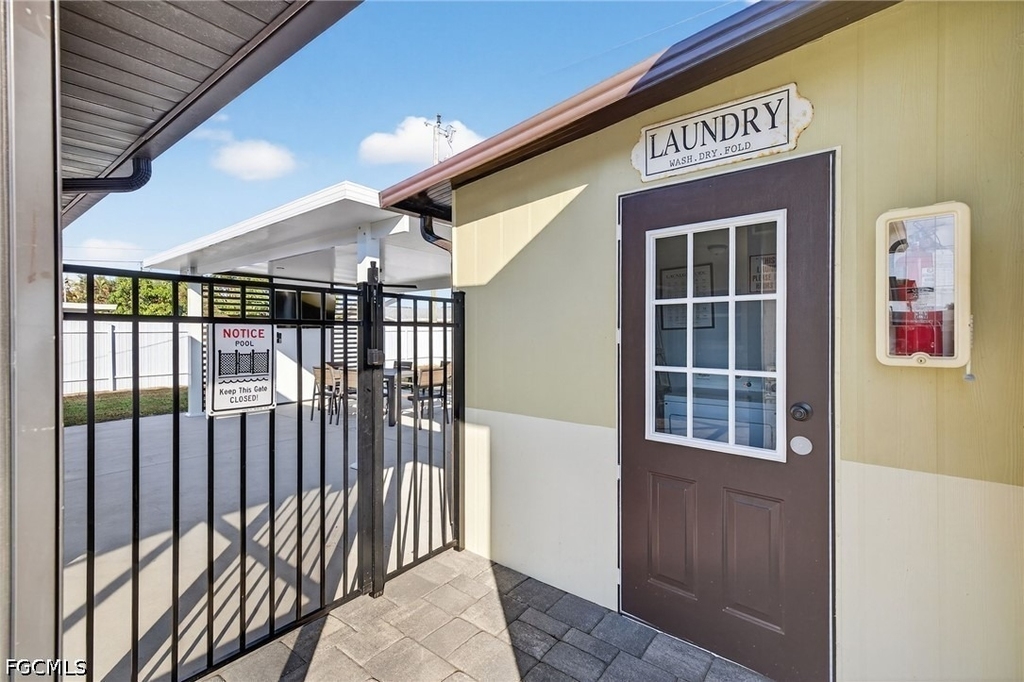 4831 Tudor Drive - Photo 10