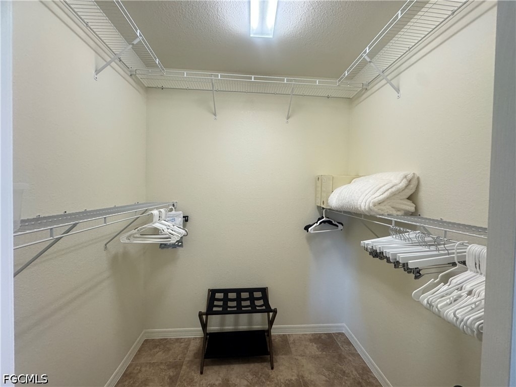 11907 Nalda Street - Photo 11