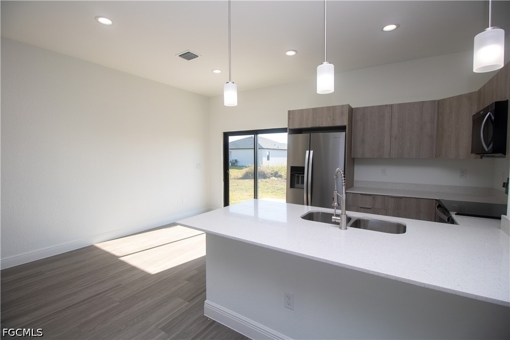 9004 W Justice Circle - Photo 9