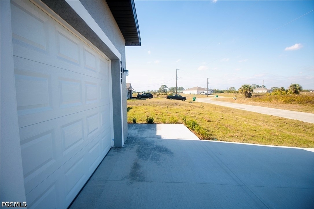9004 W Justice Circle - Photo 37
