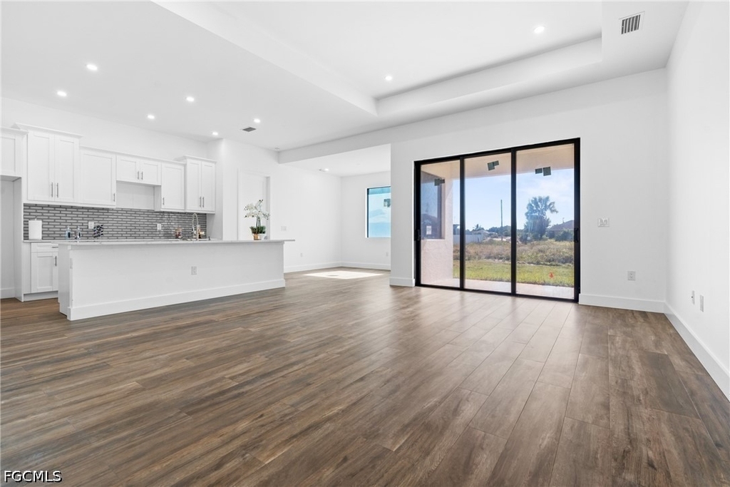 2803 44th Street Sw - Photo 31